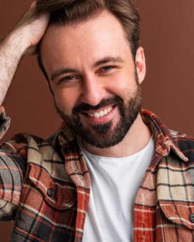 Comment la greffe de cheveux peut transformer votre confiance ?